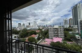 Prime Mansion 31 - Newly Renovated 2 Bed Pet Friendly Condo for Sale in BTS Phrom Phong.