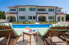 KRK ISLAND - Three houses with one pool in the interior of the island