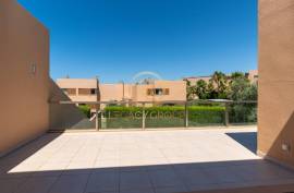 Wonderful and Large 3 Bedroom Villa in the Luxurious Urbanization Herdade dos Salgados - Albufeira