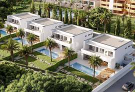 Luxury 4 bedroom villas with private pool in private condominium, Vilamoura