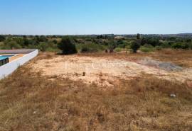 Pêra – Building Plot for Construction of a 3-Bedroom Villa, Garage and Pool