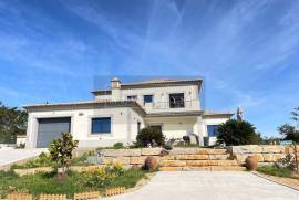 Charming Villa in Pêra, Algarve