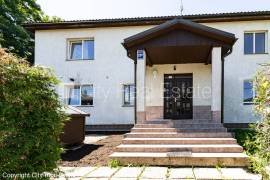 Detached house for sale in Jurmala, 620.00m2