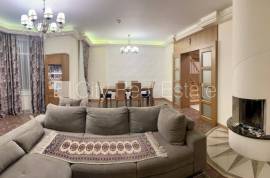 Detached house for rent in Riga district, 250.00m2