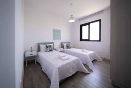 2 Bedroom Fully Furnished Apartment - Universal, Kato Paphos