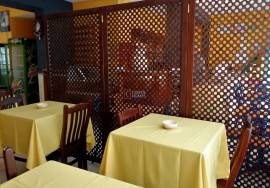 Well-regarded Restaurant, total/ equipped, terrace, guaranteed clientele, ready to operate