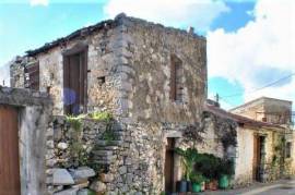 Pretty Stone Cottage for Renovation - East Crete