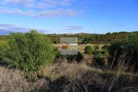 Superb plot on Monte Rei with Great Golf views