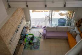 Maisonette 175 sq.m for sale