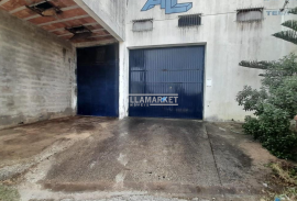 Industrial banking warehouse consisting of 2 floors located in Amiais de Baixo