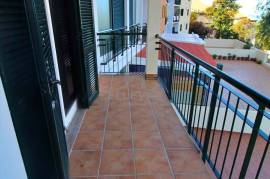 BOOKED ----3 BEDROOM APARTMENT WITH BACKYARD NEAR ESTRADA MONUMENTAL