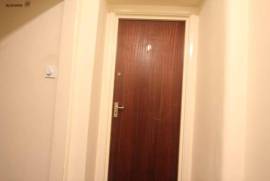 Studio to rent Melrose Ave, Willesden Green NW2