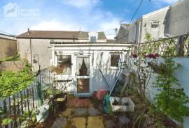 1 bedroom, Terraced House for sale