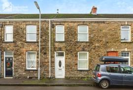 2 bedroom, Terraced House for sale