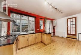 1 bedroom, Maisonette for sale