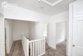 5 bedroom, Terraced House for sale