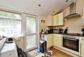 3 bedroom, Terraced House for sale