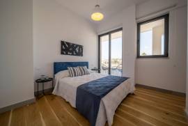 2 Bedroom Modern Apartment -Kato Paphos