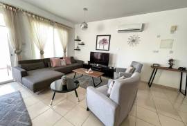 Beautiful 2 Bedroom Apartment - Universal, Paphos