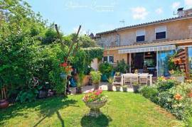 Maison de ville de 91 m² avec piscine