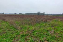 Terrain constructible de 4000 m2 en campagne