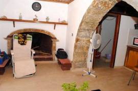 2 Bedroom Character Cottage. Terrace with Sea Views - East Crete