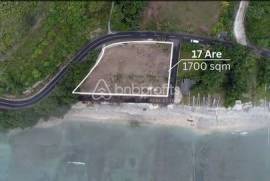 Prime Beachfront Land for Sale in Nusa Penida