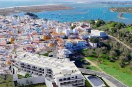 Garage Box in the Centre of Alvor, For One Car