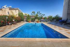 House (Detached) in Chlorakas, Paphos for Sale