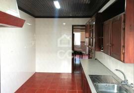 4 Bedroom House with Garage - Praia da Vitória