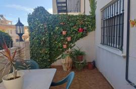 Property in quiet urbanization, in Castalla (Alicante)