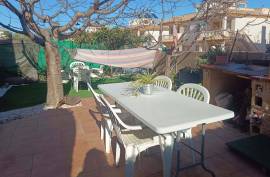 Property in quiet urbanization, in Castalla (Alicante)