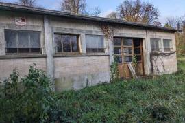 Workshop with Outbuildings and Hangar