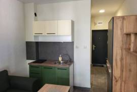 Newly built studio, 31 m2, in Villa Mart...