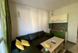 Newly built studio, 31 m2, in Villa Mart...