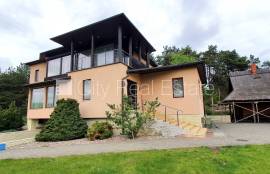 Detached house for rent in Jurmala, 369.00m2