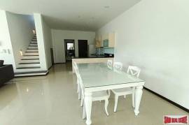 Oxygen Bangtao - Three Bedroom Duplex Pool Condo just 17 mins walk to Bang Tao Beach