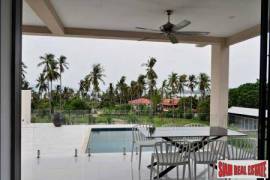 4 Bed Ocean View Duplex Villa at Bophut, Samui