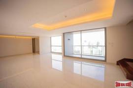 New Luxury 3 Bed Duplex Penthouse Condo Ready to Move in at at Sukhumvit 43 - 22% Discount!