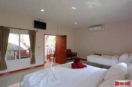 Boutique Hotel with 26 Rooms and Swimming Pool for Sale in Laem Set, Koh Samui