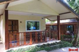 Boutique Hotel with 26 Rooms and Swimming Pool for Sale in Laem Set, Koh Samui