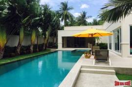 The Vineyard Phase 3 - Spectacular Three Bedroom Private Pool Villa with Jacuzzi for Sale in East Pattaya