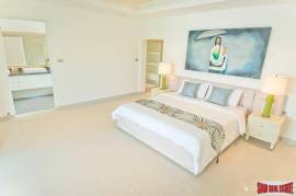 The Vineyard Phase 3 - Outstanding Three Bedroom with Private Swimming Pool and Large Terrace for Sale in East Pattaya