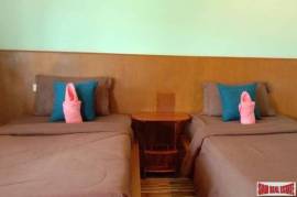 Lanta School Beach Resort - Cozy 14 Room Tropical Resort for Sale in Koh Lanta