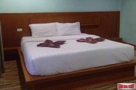 Lanta School Beach Resort - Cozy 14 Room Tropical Resort for Sale in Koh Lanta