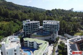 Fully Furnished, Modern Studio Condo with Rooftop Terrace with Jacuzzi for Sale in Patong, Phuket