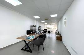 Office / Showroom For Rent - Geroskipou, Paphos