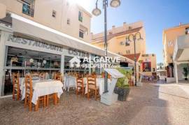 Turnkey Restaurant Business for Sale in Vilamoura Marina, Algarve