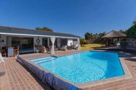 Luxury 3 Bed Home For Sale In Johannesburg South