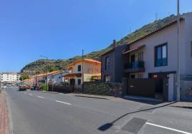 House - 4 Bedrooms - Machico